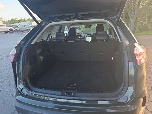 Certified 2024 Ford Edge Titanium image 20