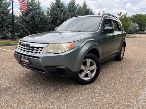 Used 2011 Subaru Forester 2.5X AWD/4WD image 47