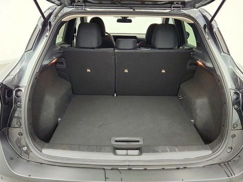 Used 2025 Nissan Kicks SV FWD image 20