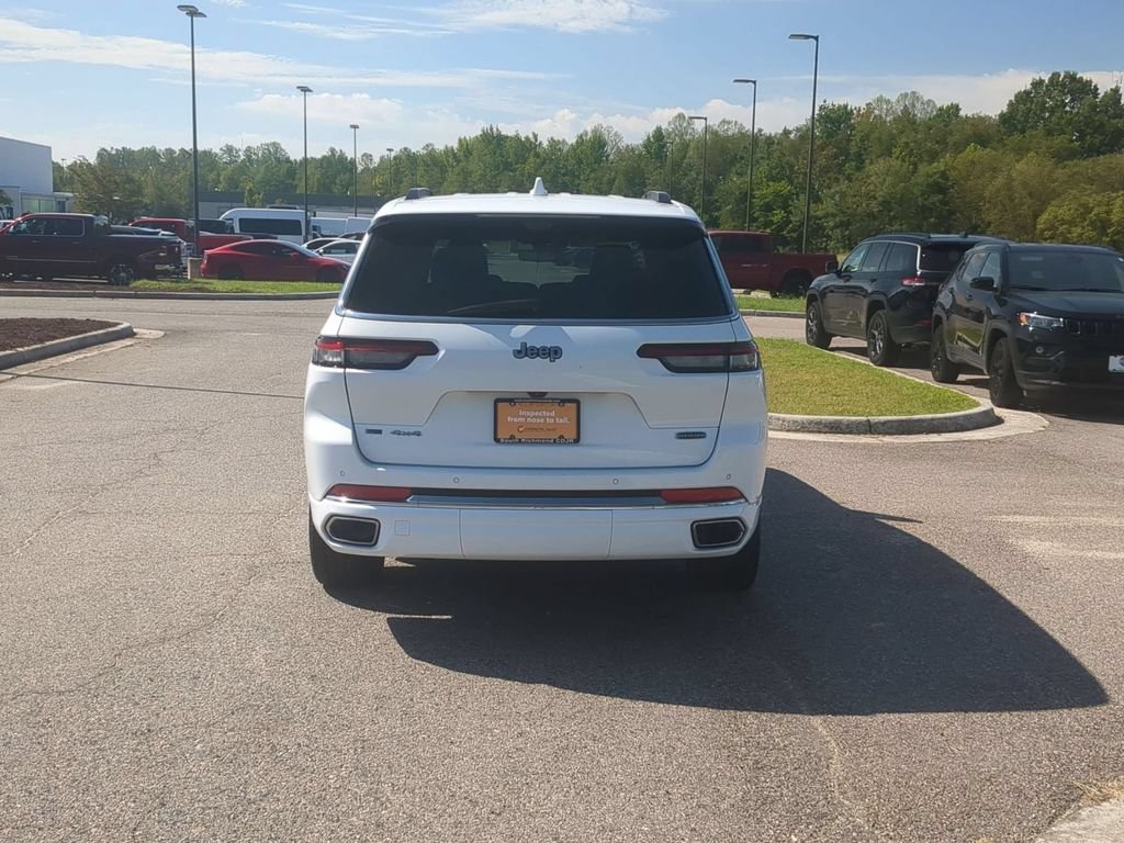 Certified 2022 Jeep Grand Cherokee L Overland w/ Luxury Tech Group IV AWD/4WD image 4