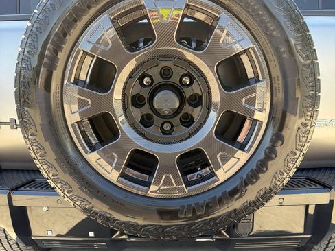 Used 2026 GMC Hummer EV 3X w/ Carbon Fiber Edition Package AWD/4WD image 28