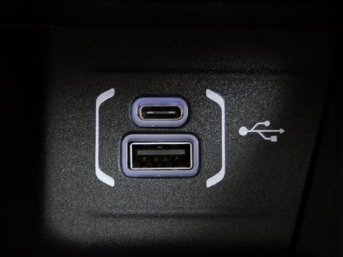 New 2026 Jeep Compass Limited w/ Sun, Sound & Navigation Group image 23