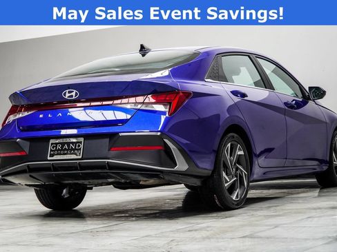 Used 2024 Hyundai Elantra SEL w/ Convenience Package FWD image 13