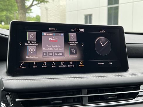 Used 2022 INFINITI QX60 Sensory w/ Cargo Package FWD image 24