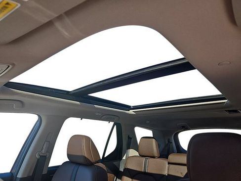 New 2026 Honda Pilot Touring image 22