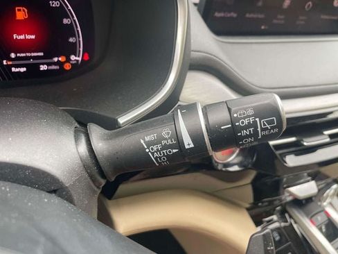 Used 2024 Acura MDX SH-AWD w/ Technology Package image 26