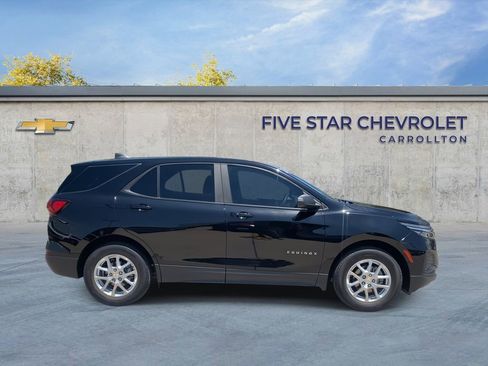 Used 2024 Chevrolet Equinox LS w/ LS Convenience Package FWD image 9