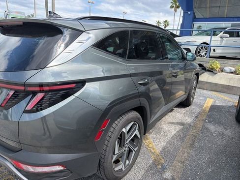 Used 2022 Hyundai Tucson Limited w/ Cargo Package FWD image 3