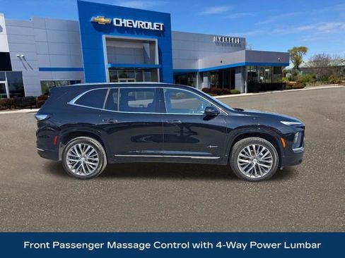 Used 2025 Buick Enclave Avenir w/ LPO, Floor Liner Package image 29