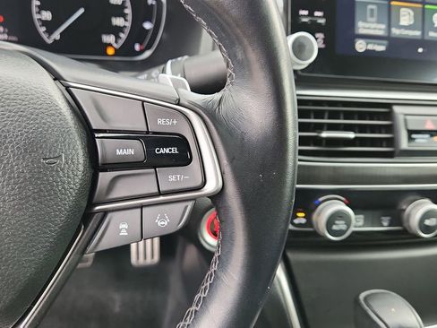 Used 2020 Honda Accord Sport image 17