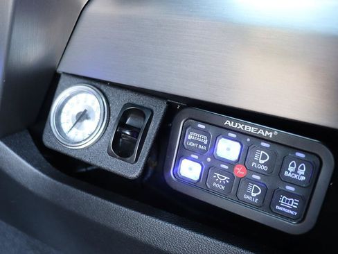 Used 2021 Ford F350 Platinum AWD/4WD image 48
