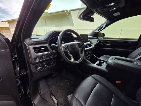 Used 2024 Chevrolet Tahoe Z71 w/ Z71 Off-Road Package AWD/4WD image 17