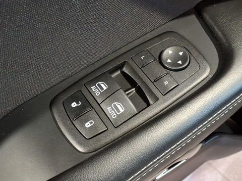 Used 2022 Dodge Challenger SRT Hellcat Redeye RWD image 14