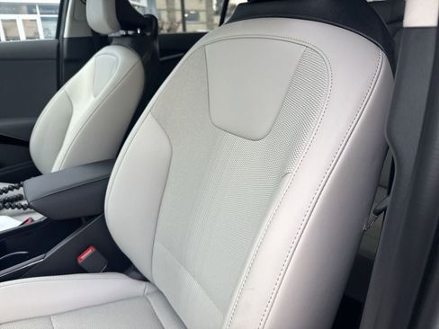 New 2026 Kia Niro EX w/ EX Premium Package image 9