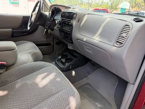 Used 1999 Ford Ranger XLT AWD/4WD image 6