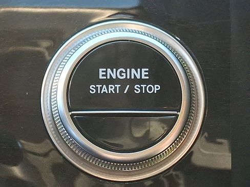 Certified 2025 Mercedes-Benz GLC 350e 4MATIC image 23