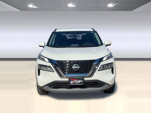 Used 2023 Nissan Rogue SV image 6