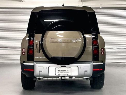 Certified 2025 Land Rover Defender 130 S image 3