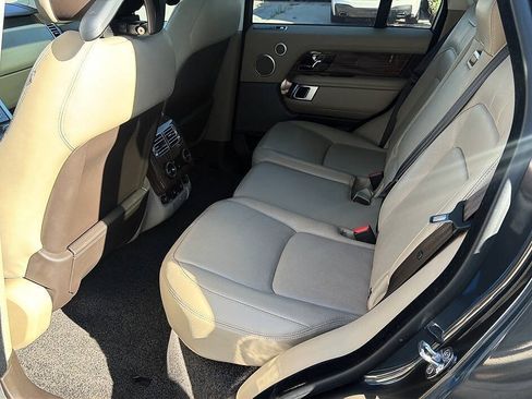 Used 2019 Land Rover Range Rover HSE AWD/4WD image 19
