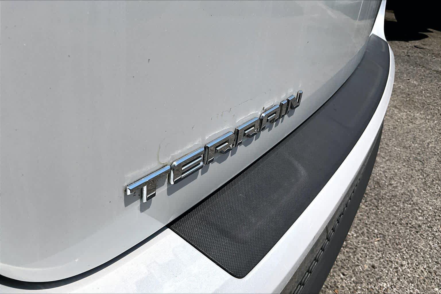 Used 2016 GMC Terrain SLT FWD image 10