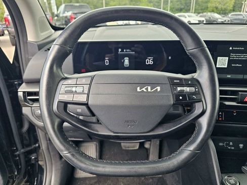 Used 2026 Kia Sportage LX FWD image 18