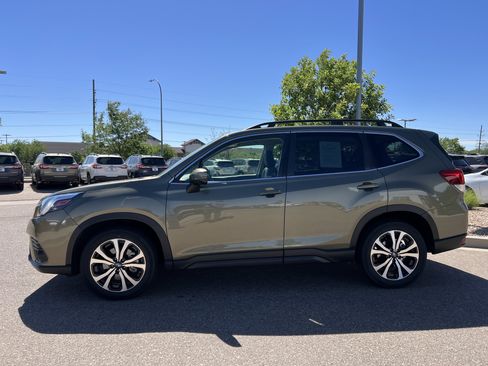 Used 2023 Subaru Forester Limited w/ Popular Package #2 AWD/4WD image 15