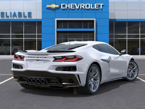 New 2025 Chevrolet Corvette Z06 w/ Battery Protection Package RWD image 4