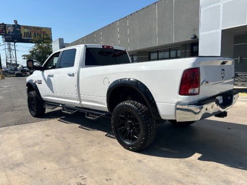 Used 2018 RAM 3500 Big Horn image 10