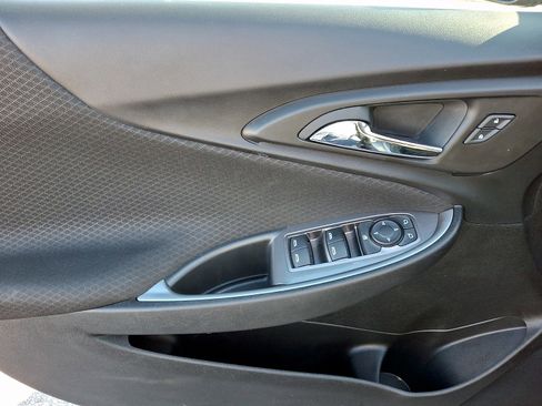 Used 2024 Chevrolet Malibu LT image 11