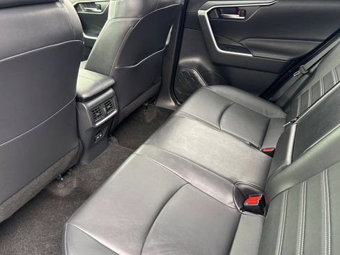 Certified 2023 Toyota RAV4 XLE Premium AWD/4WD image 26