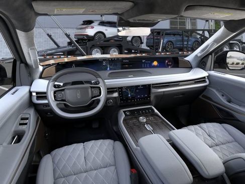New 2026 Lincoln Navigator Black Label AWD/4WD image 9