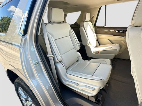 Used 2021 GMC Yukon Denali image 30