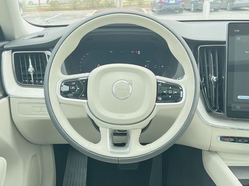 New 2026 Volvo XC60 T8 Ultra w/ Climate Package AWD/4WD image 16