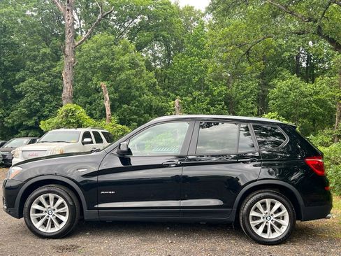 Used 2017 BMW X3 xDrive28i AWD/4WD image 2