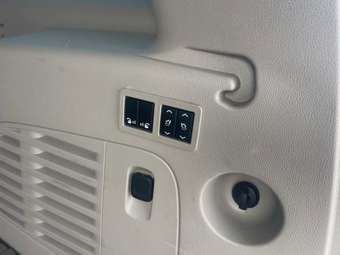 Used 2019 GMC Yukon XL Denali w/ Denali Ultimate Package image 10