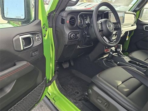 New 2026 Jeep Wrangler Unlimited Rubicon image 4