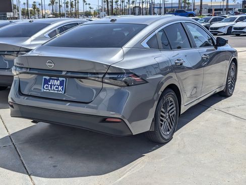 New 2026 Nissan Sentra SV w/ SV Convenience Package FWD image 2