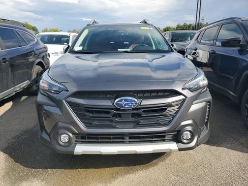 Used 2025 Subaru Outback Touring w/ Popular Package #2 AWD/4WD image 2
