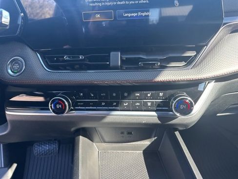 New 2026 Chevrolet Equinox RS image 23