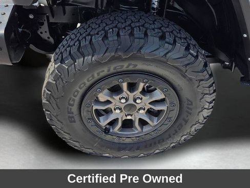 Used 2022 Jeep Wrangler Unlimited Rubicon w/ Trailer Tow Package AWD/4WD image 9
