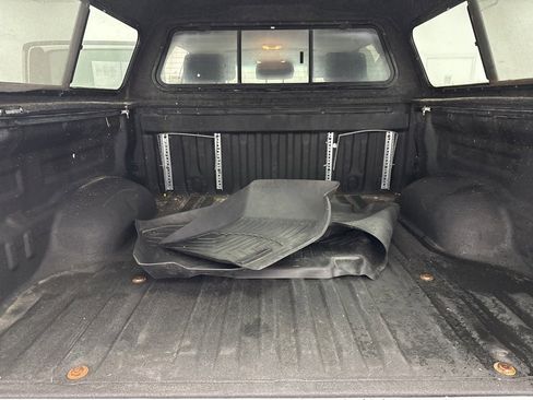 Used 2010 Toyota Tundra 4x4 CrewMax image 23