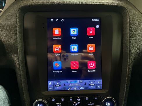 Used 2014 Ford Mustang Coupe w/ V6 Performance Package image 18