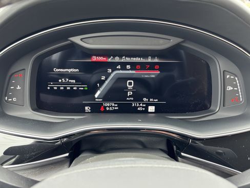 Used 2025 Audi Q7 3.0T Prestige w/ Prestige Package image 21