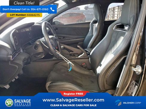 Used 2023 Hyundai Elantra N image 9