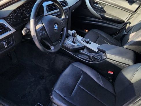 Used 2015 BMW 320i Sedan image 9