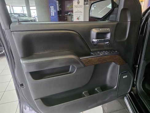 Used 2017 GMC Sierra 1500 Denali AWD/4WD image 10