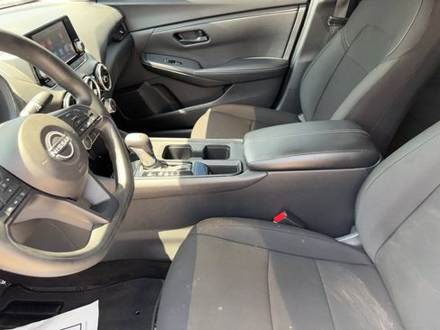Certified 2025 Nissan Sentra S FWD image 7