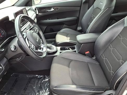 Used 2022 Kia Forte GT-Line w/ GT-Line Premium Package FWD image 14