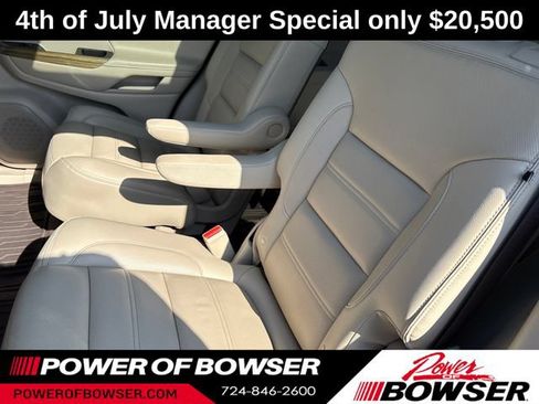 Certified 2019 GMC Acadia Denali w/ Technology Package AWD/4WD image 10