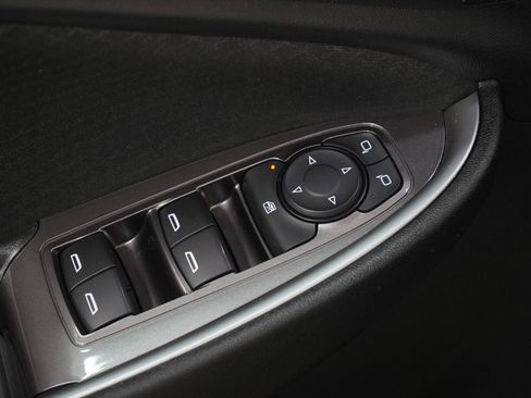 Used 2023 Chevrolet Malibu RS FWD image 20